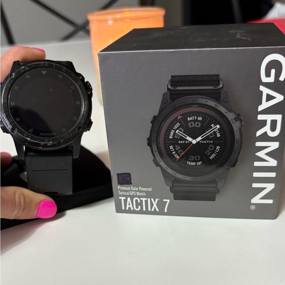 Garmin Tactix 7 GPS Watch in Black
